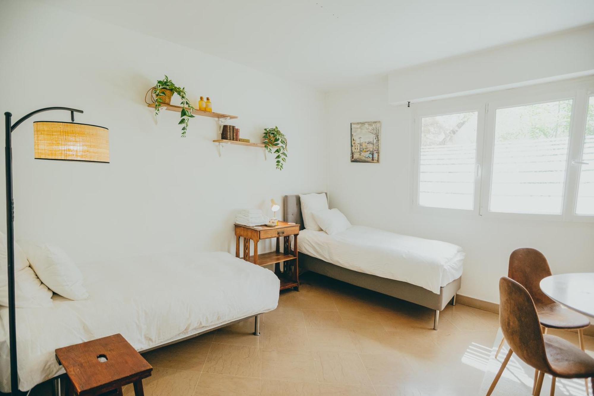 Cozy Garden Rooms เชอวิลยี-ลารุย ภายนอก รูปภาพ